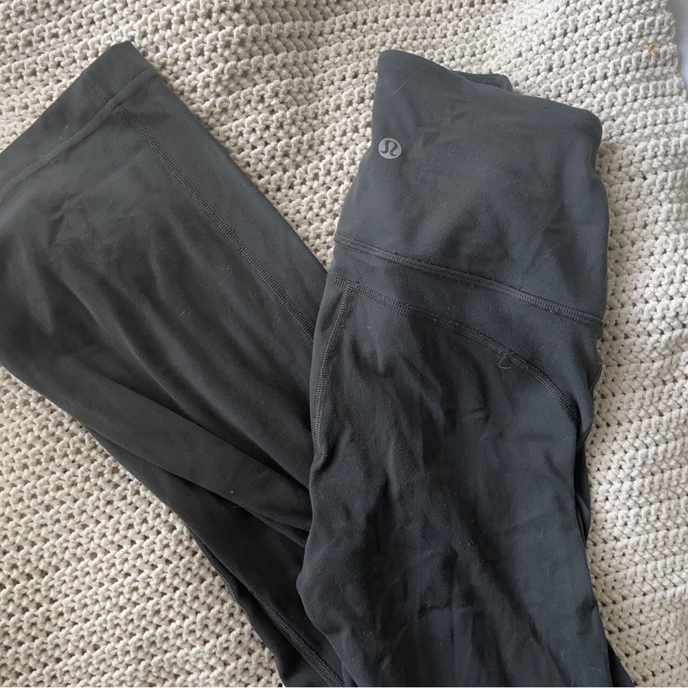 RARE LULULEMON ALIGN FLARE LEGGINGS